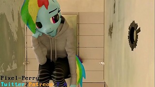 Futanari in Toilet Sexy Sucking