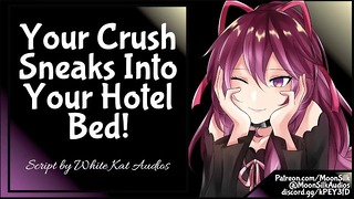 Your Crush Sneaks into Your Dormitory Bed!