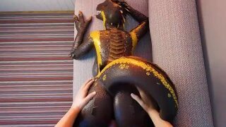 Chica lagarto peluda sexo estilo perrito - SFM Animación